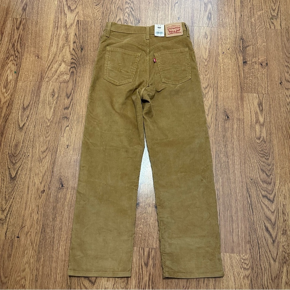 Levi's Straight Leg Corduroy Pants in Tan RIBCAGE STRAIGHT ANKLE Size 26 - Picture 2 of 6